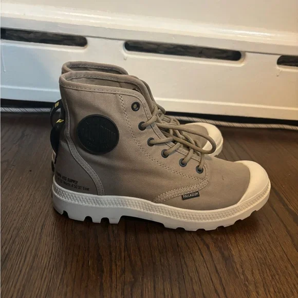 Palladium PAMPA HI Light Tan/khaki Canvas Boots - Picture 6 of 8
